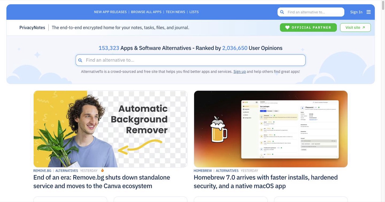 AlternativeTo homepage showing community-ranked software alternatives with platform filters and popular app listings, the DR ~79 site with roughly 149K monthly visitors that the post lists in Tier 1.